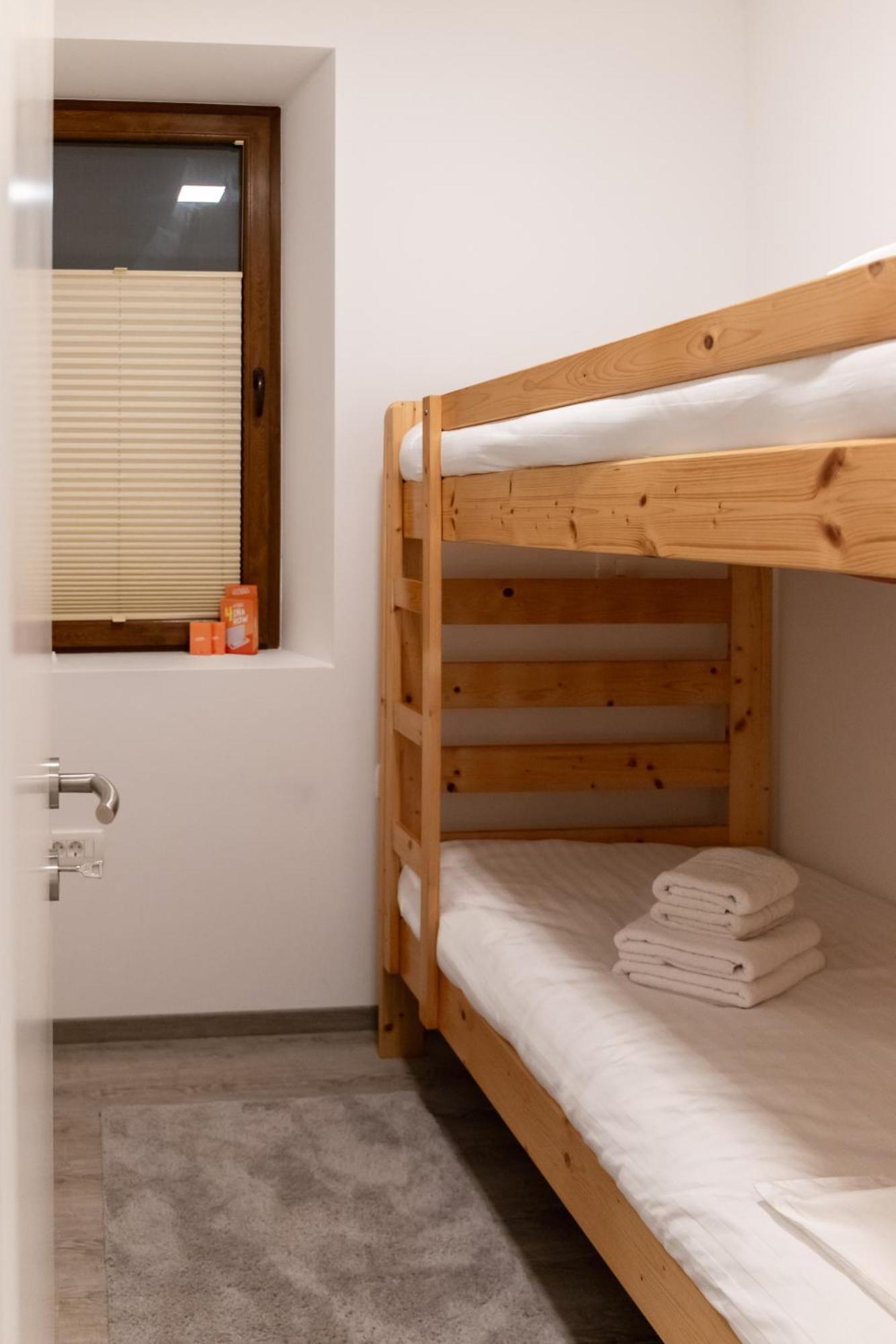 Oliver Street Apartment Vipava Exterior foto